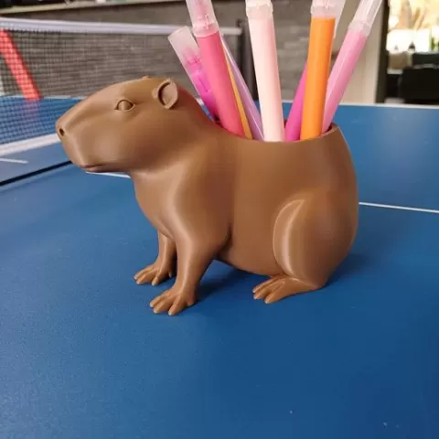 Capybara Pen Holder