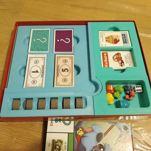 Insert for MONOPOLY JUNIOR