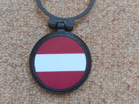 removable Austria emblem to lid metal cans