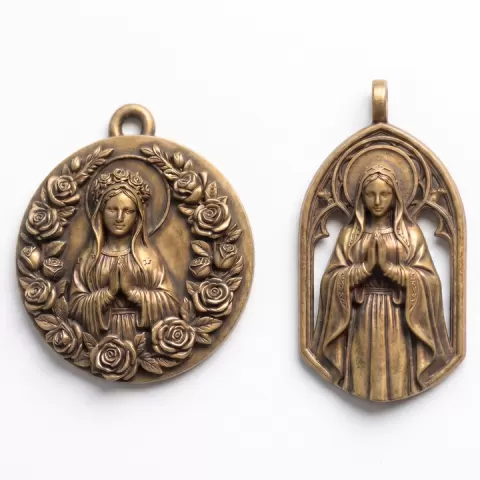 Virgin Mary pendants by 3D Everything