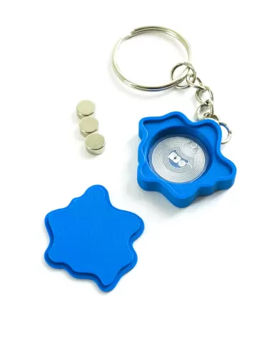 Puddle // Flatland Keychain Magnet