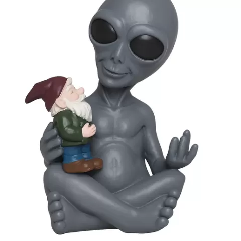 Alien and Gnome