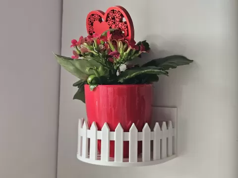 Tiny Picket Fence Magnetic Shelf