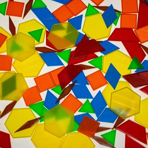 Pattern blocks by Sumando Momentos