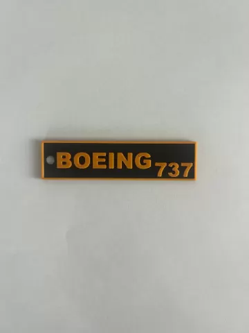 Boeing 737 keychain