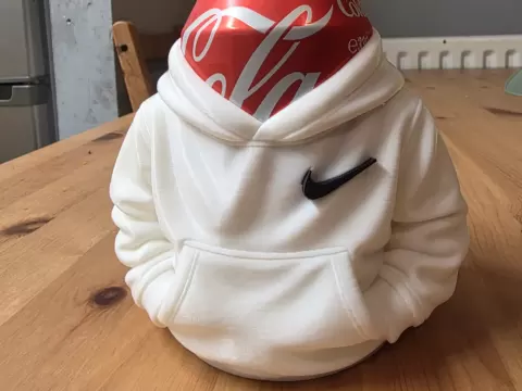nike jumper can holder