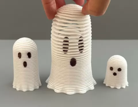 Stretchy Springy Ghosts (3 sizes)