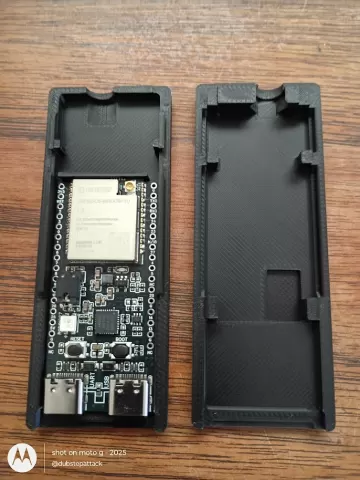 ESP32-C5-DEVKIT-WROOM-1U-BISCUIT-CASE-BY-DUBSTEPATTACK