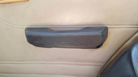 Toyota Corona RT132 82 Doorhandle