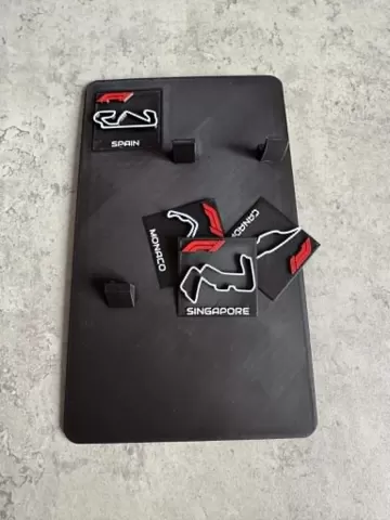 F1 Speed Champions Display Stand with Interchangeable Race Track Tiles
