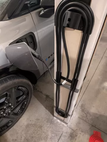 GM EV Level#1 J1772 Charger holder and cable orginizer