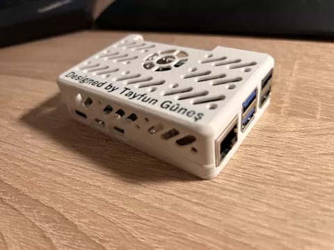 Raspberry Pi5 case by T.GUNES