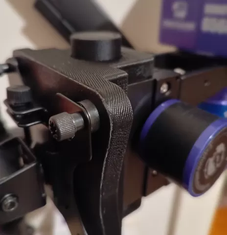 Microscope to VESA adaptor