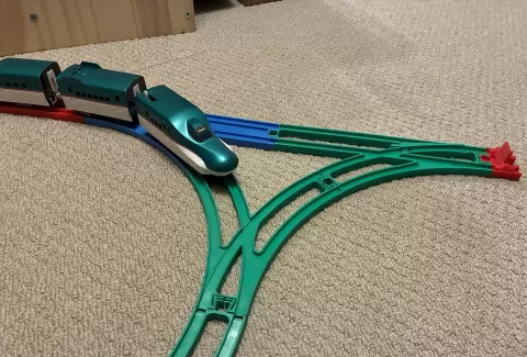 Skeleton Plarail Track