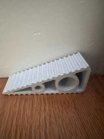 Simple doorstop