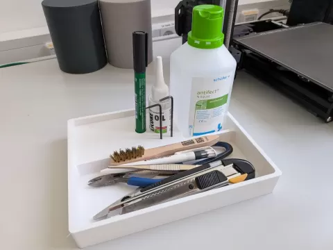 Simple 3D-Printing Tool Box / Desk Organizer