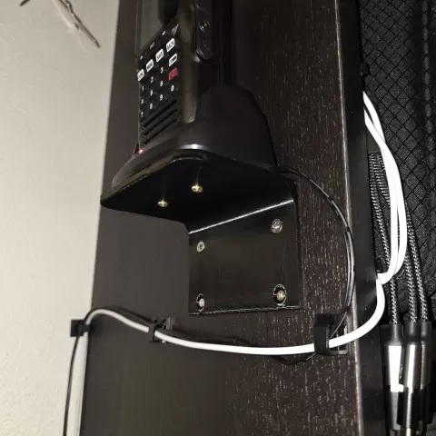Yaesu FTA-850 Radio Charger Wall Bracket