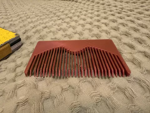 Credit card hair comb