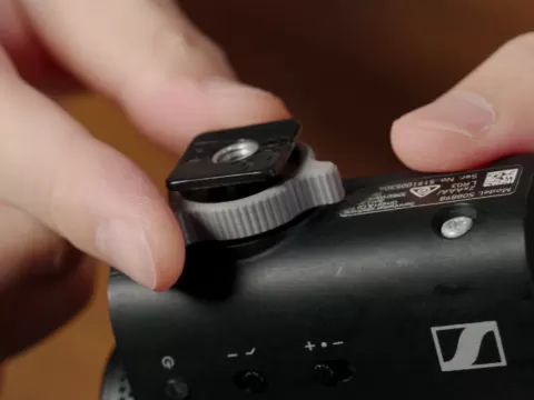 Sennheiser MKE400 cold shoe ring
