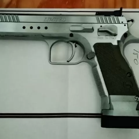 Tanfoglio Limited Custom LF Plus 2 Base Pad