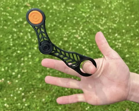 Finger Slinger - Print In Place Spinning Fidget
