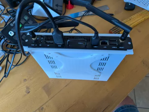 Vesa OPS adapter