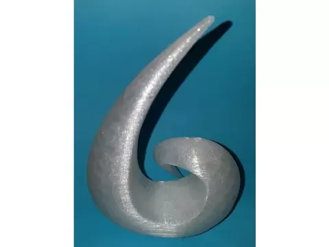 Comma sculpture