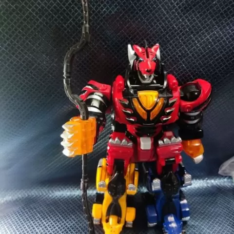 Tails Geki GekiTouja - Gekiranger / Jungle Pride Megazord - Jungle Fury