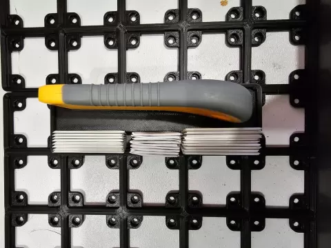 Gridfinity Razor Blade Scraper