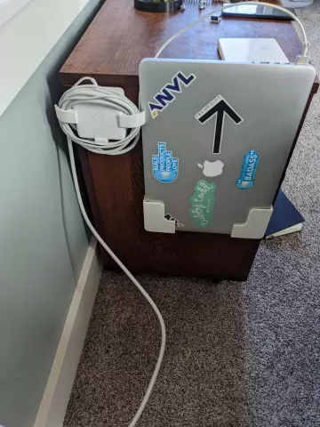 MacBook Pro (2015) Vertical Mount