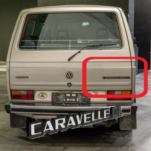 VW VOLKSWAGEN CARAVELLE GL T3 REAR EMBLEM ANAGRAM BADGE [ 255 853 689 M ]