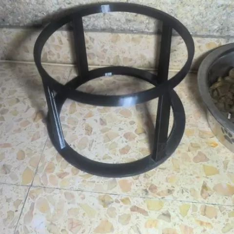 elevated pet feeder