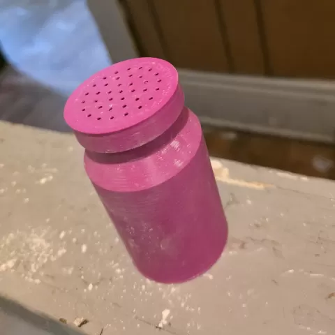 Powder Shaker/Spreader - Chaotic Muffins