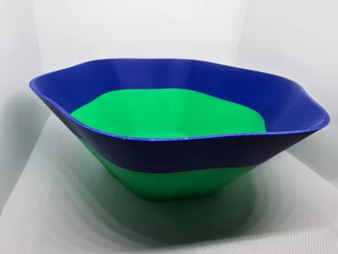 Faceted Tapered Planter Vessel (206mm)