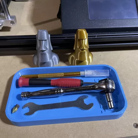 Simple Tool tray by Aaron A