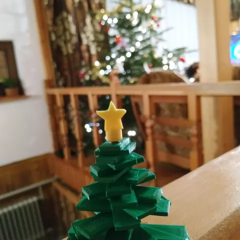 Xmas tree by Michał Ścieszka