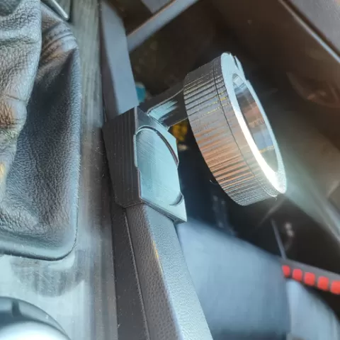 BMW e60/e61 Cup Holder
