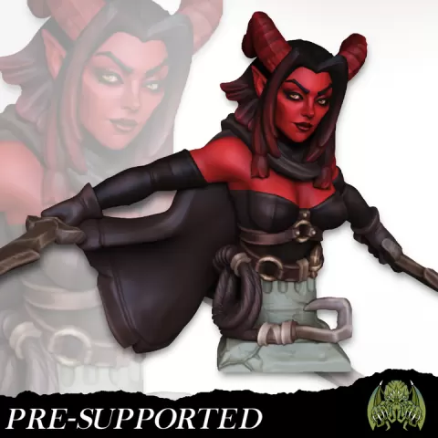 BUST Nebis The Tiefling Rogue [PRE-SUPPORTED] Female Fighter Thief by Miniatures of Madness