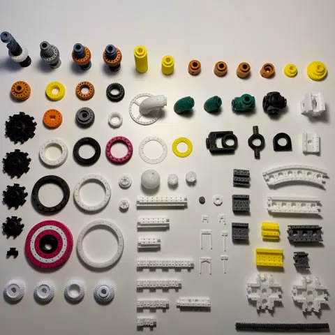 He-Ideas building set by Bjørn Heide