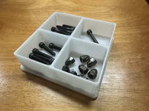 Stackable parts bin 2x2