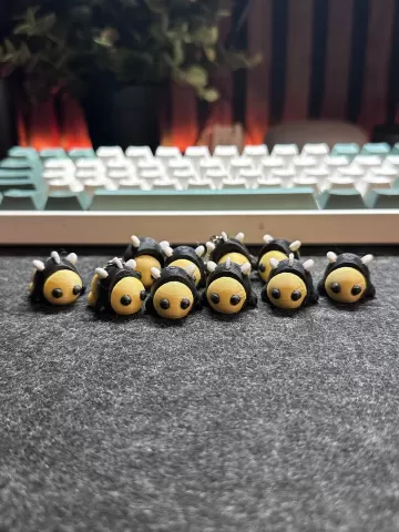 Articulated Bee