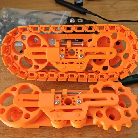 3D-printed track system