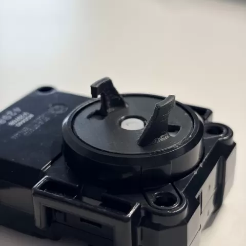 Beyblade X to MF prong