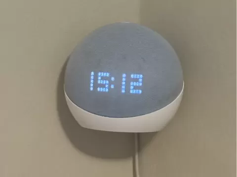 Alexa echo Dot Clock Eedtion 4 & 5 wall mount