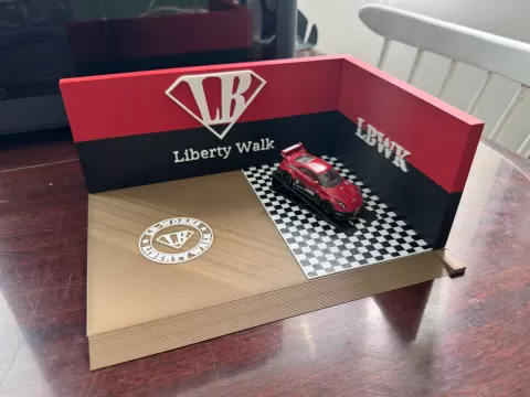 Garage for 1:64 scale cars (right side)