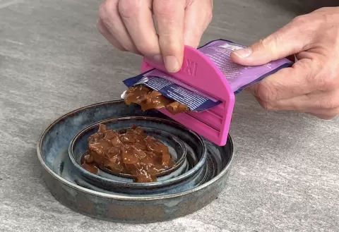 Cat Food Bag Squeezer