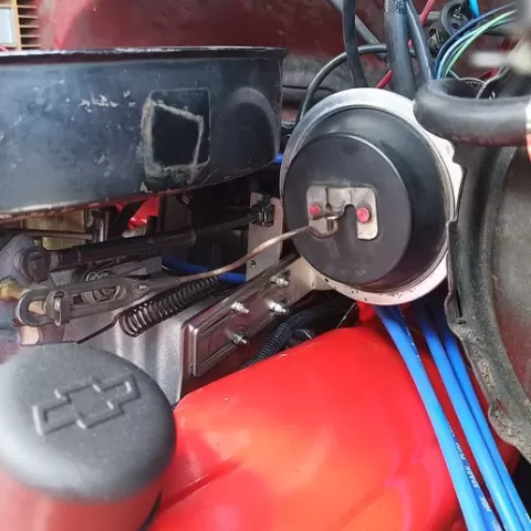 Cruise Control & Throttle Cable Holder Adapter for 1986 Chevrolet Big Block with Edelbrock Performer RPM 2.0 Intake Manifold Conversion from 350 Small Block