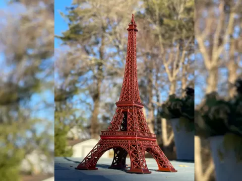 The Eiffel Tower: One-piece, No support, 7" print