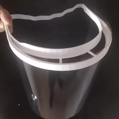 Careta antifluidos by hugo