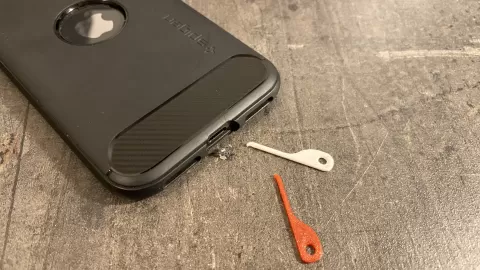 Lightning dirt remover